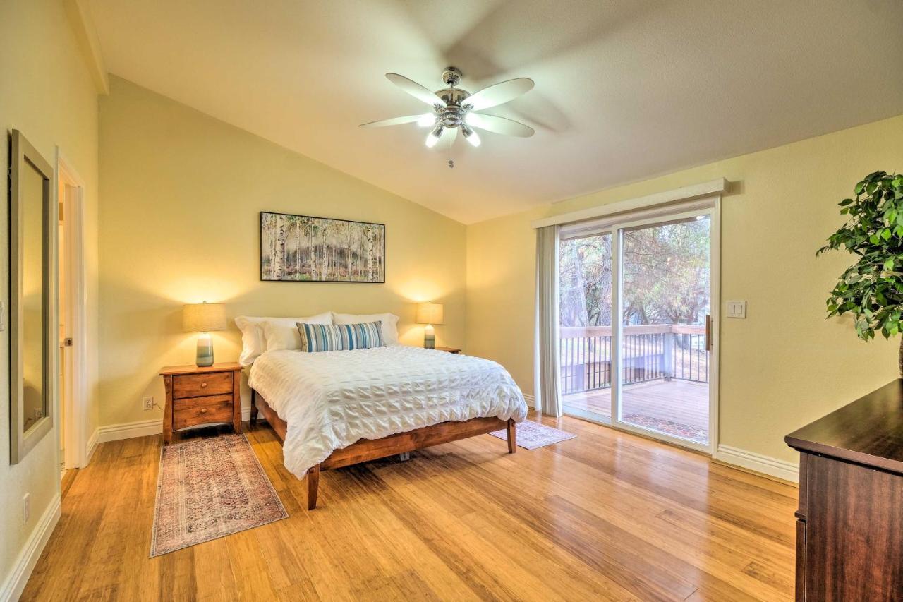 Groveland Gem With Deck, Game Room And Much More! Exteriér fotografie