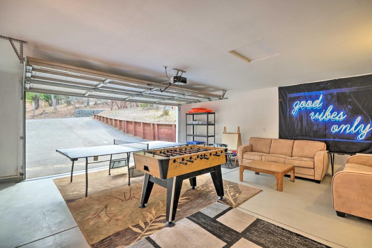 Groveland Gem With Deck, Game Room And Much More! Exteriér fotografie